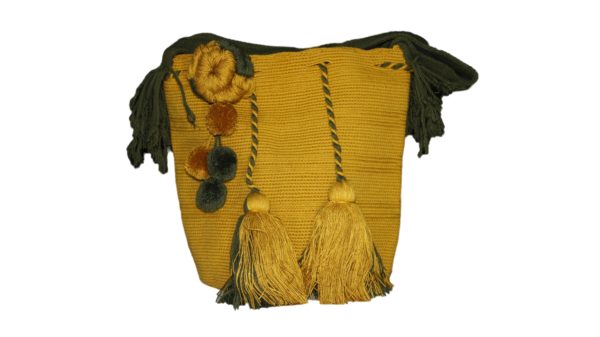 Cartera unicolor de flores