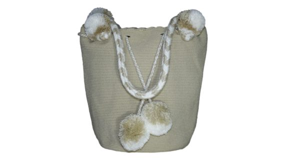 Mochila trenzada y pompones - Image 4